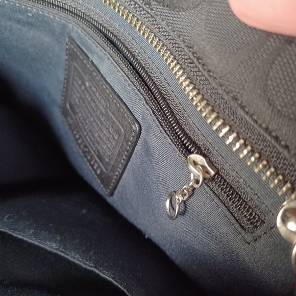 Coach Black Tote Bag EUC - Picture 9 of 11